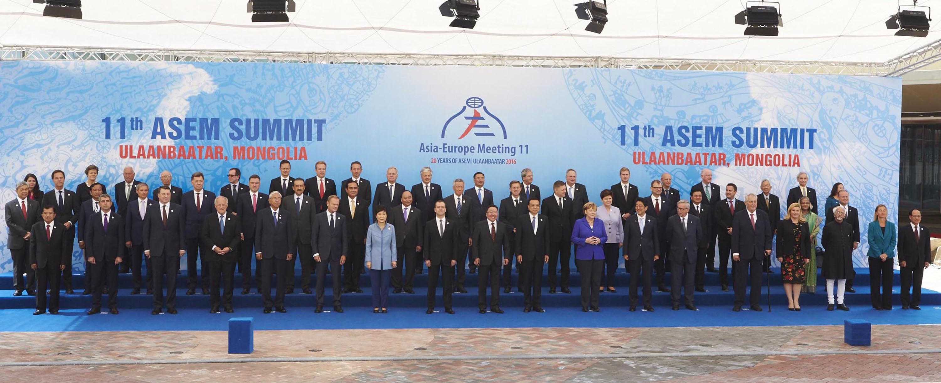Работно посещение в Монголия за участие в 11-ата среща на държавните и правителствени ръководители на страните-членки на Азиатско-европейския форум (АСЕМ) в Улан Батор.